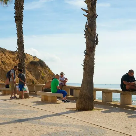 House Vidinha דירה *